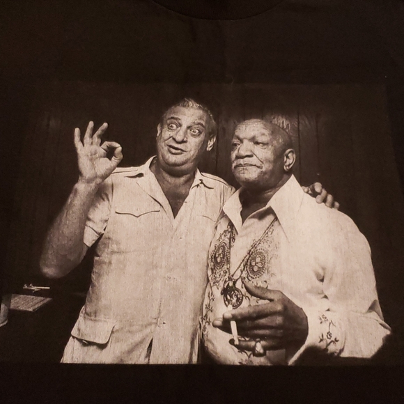 Howie Dew T-Shirt - Picture 2 of 2